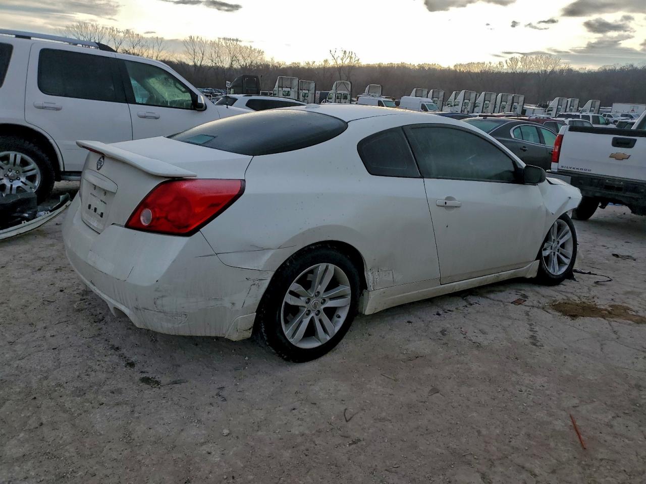 2013 NISSAN ALTIMA S photo 3