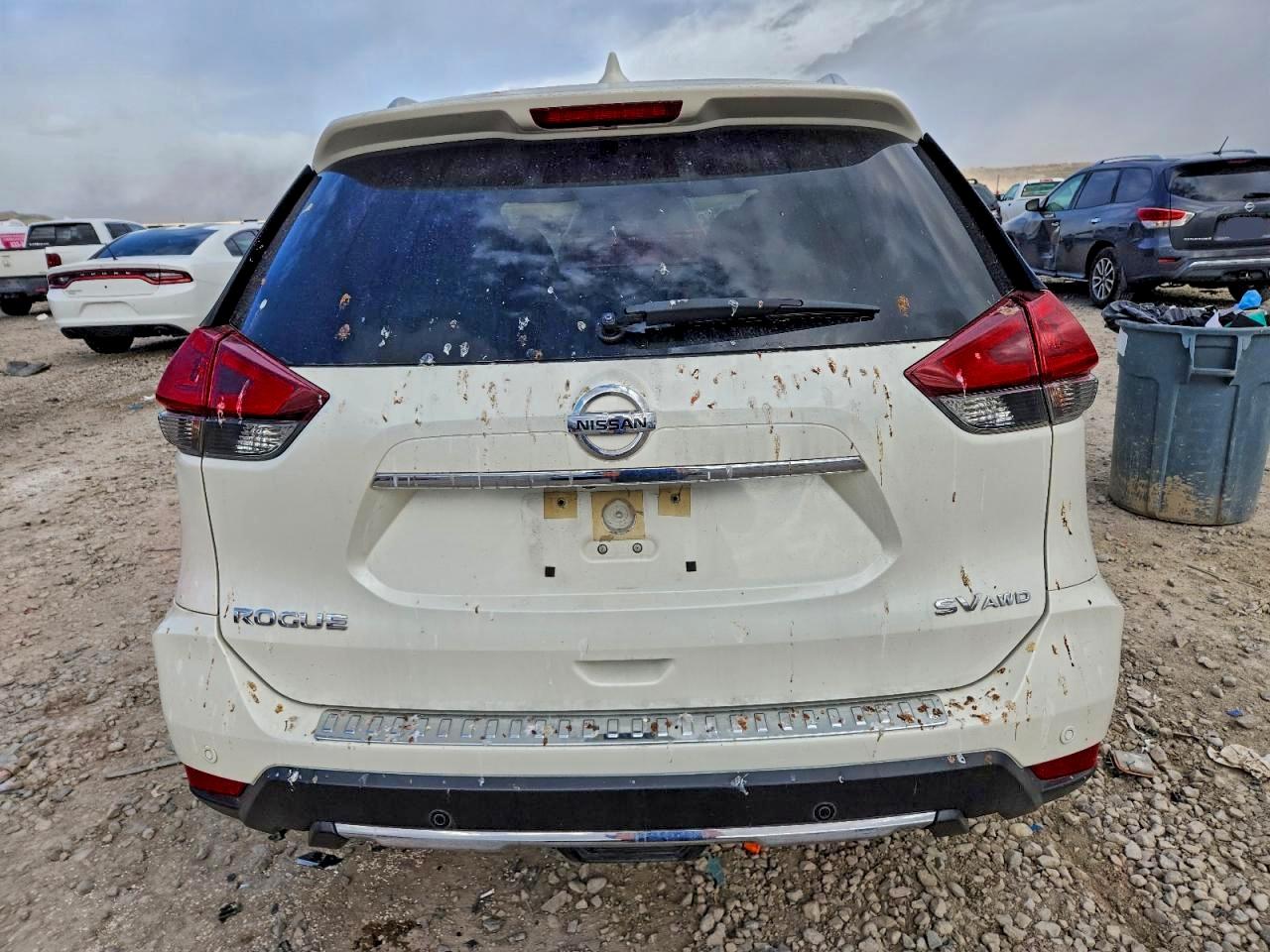 2019 NISSAN ROGUE S photo 11