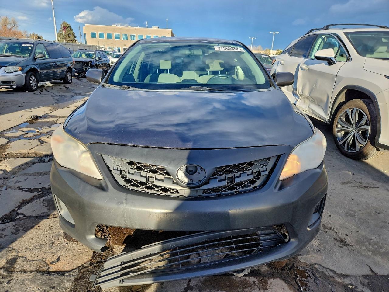 2012 TOYOTA COROLLA LE photo 13