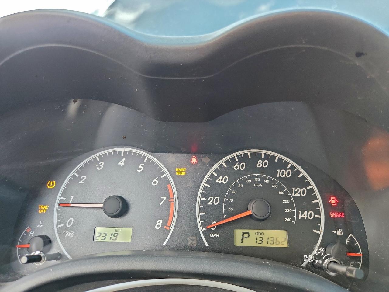 2012 TOYOTA COROLLA LE photo 25