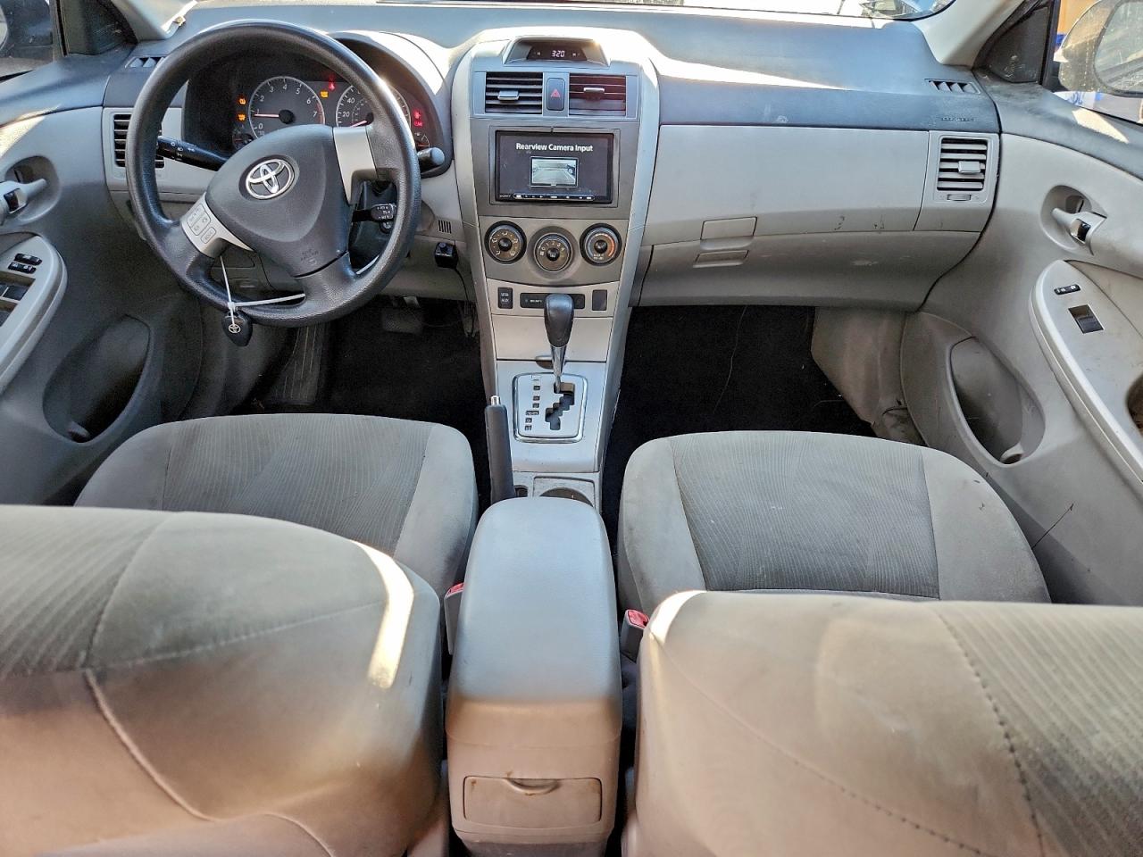 2012 TOYOTA COROLLA LE photo 22
