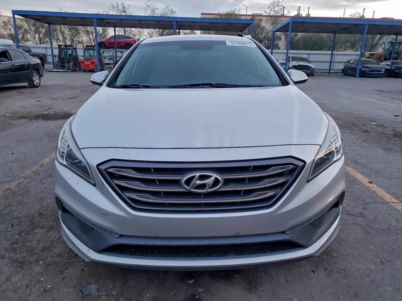 2015 HYUNDAI SONATA SPORT photo 9