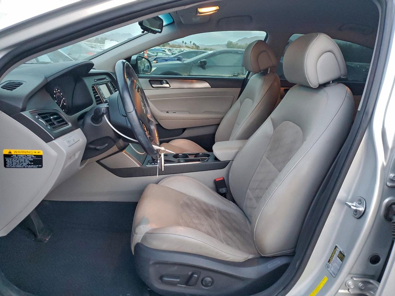 2015 HYUNDAI SONATA SPORT photo 13