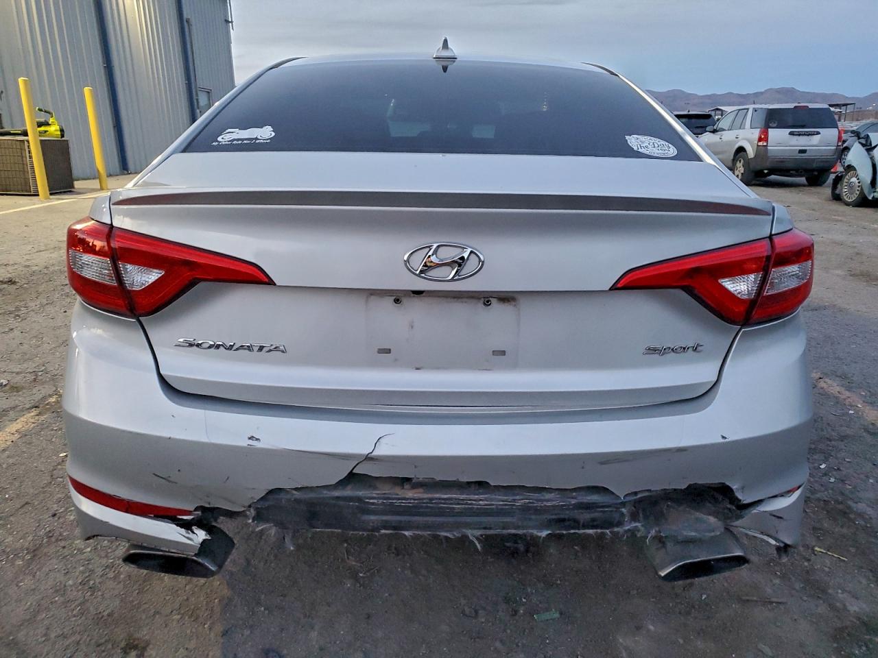 2015 HYUNDAI SONATA SPORT photo 11