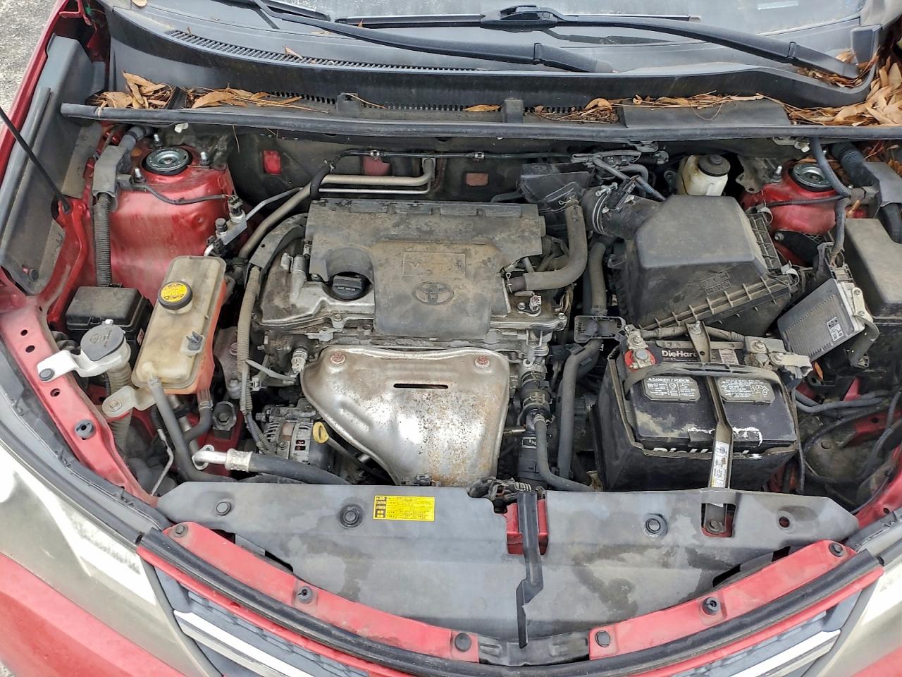 2014 TOYOTA RAV4 XLE photo 12