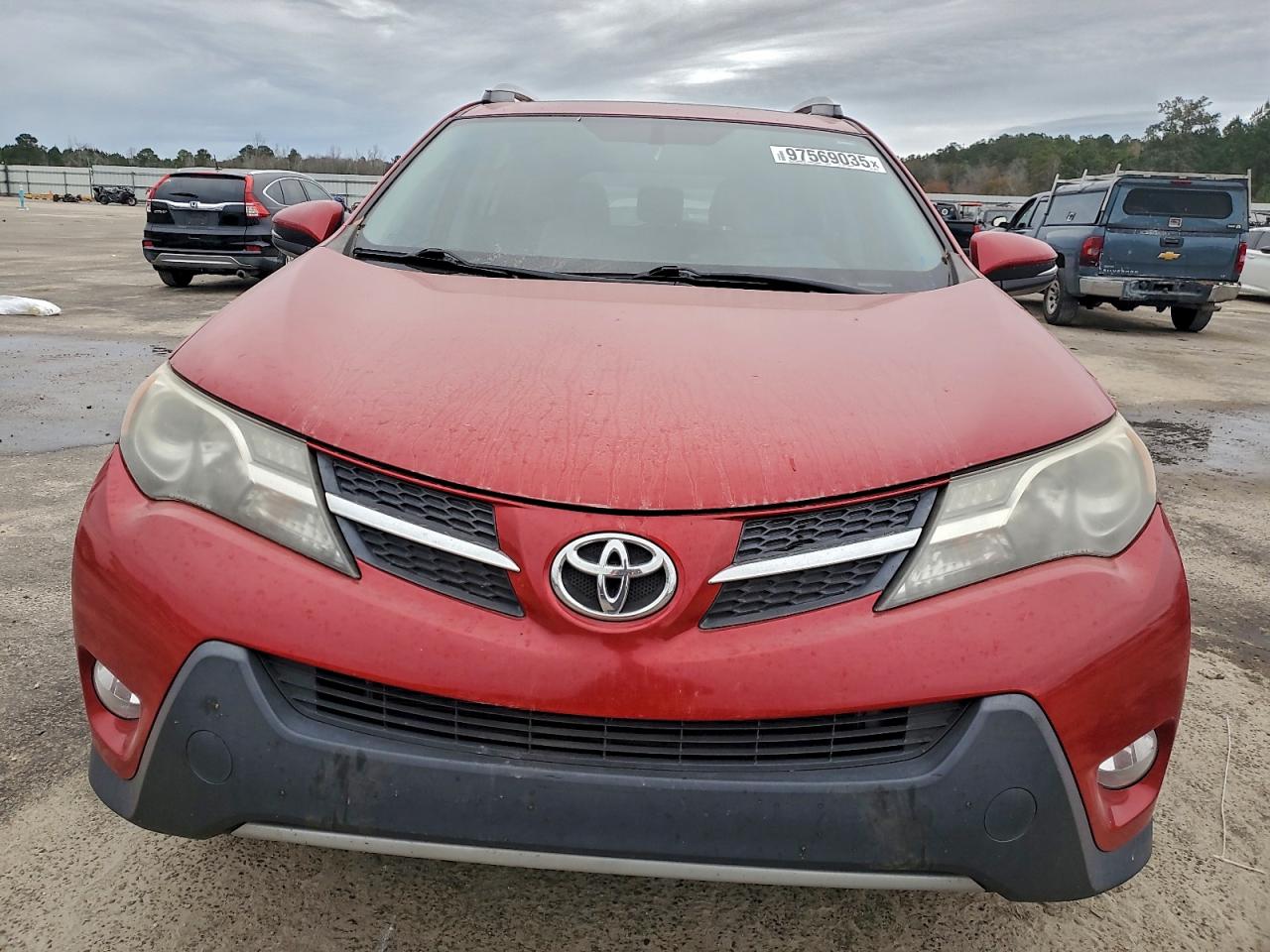 2014 TOYOTA RAV4 XLE photo 5