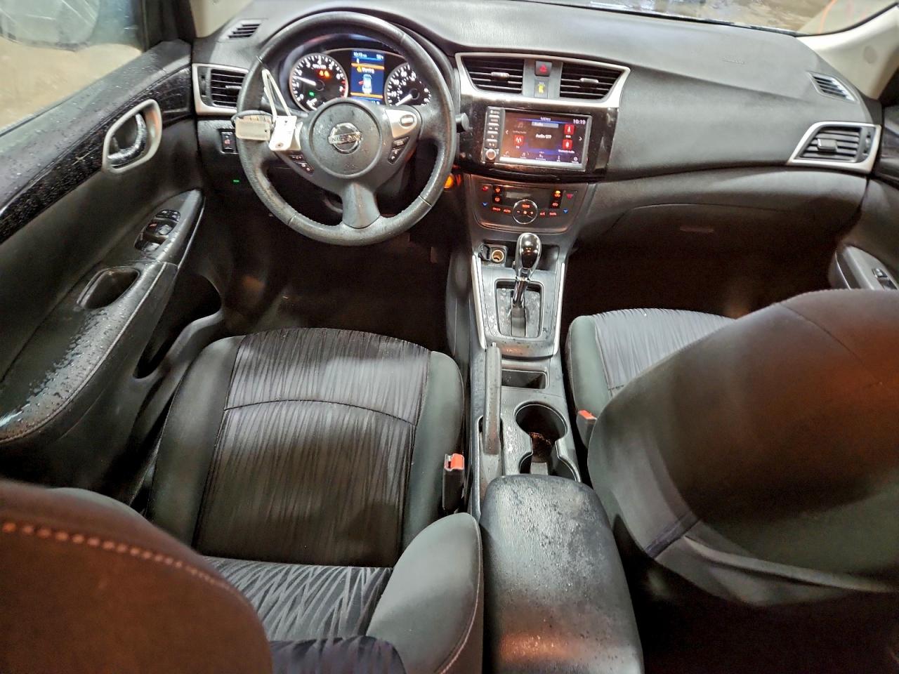2019 NISSAN SENTRA S photo 8