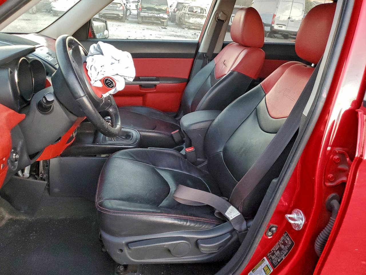 2011 KIA SOUL + photo 7