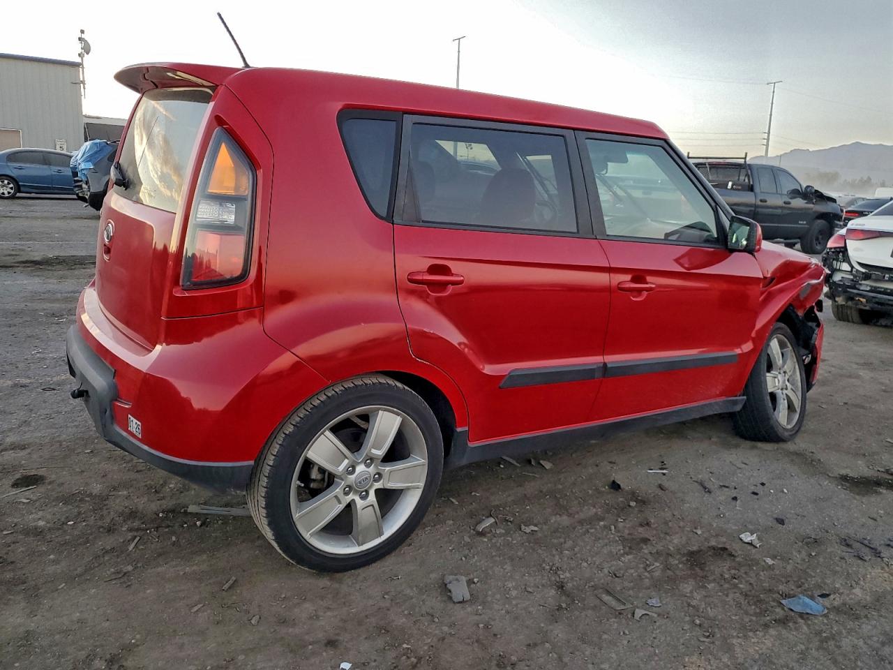 2011 KIA SOUL + photo 3