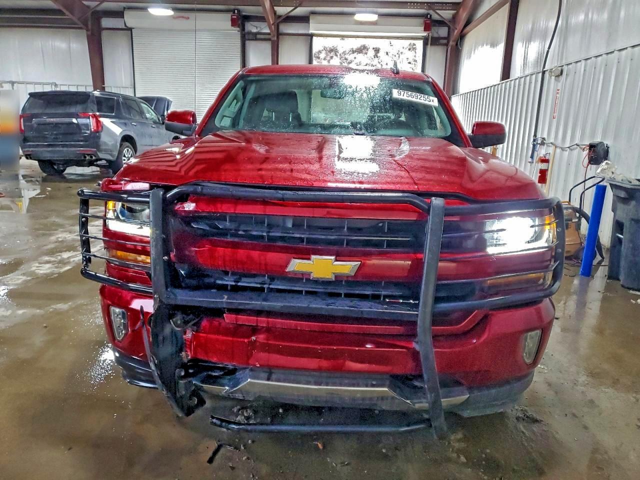2018 CHEVROLET SILVERADO K1500 LT photo 5