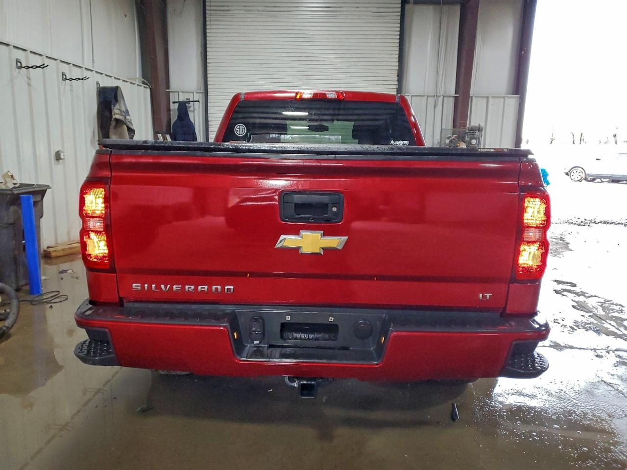 2018 CHEVROLET SILVERADO K1500 LT photo 6