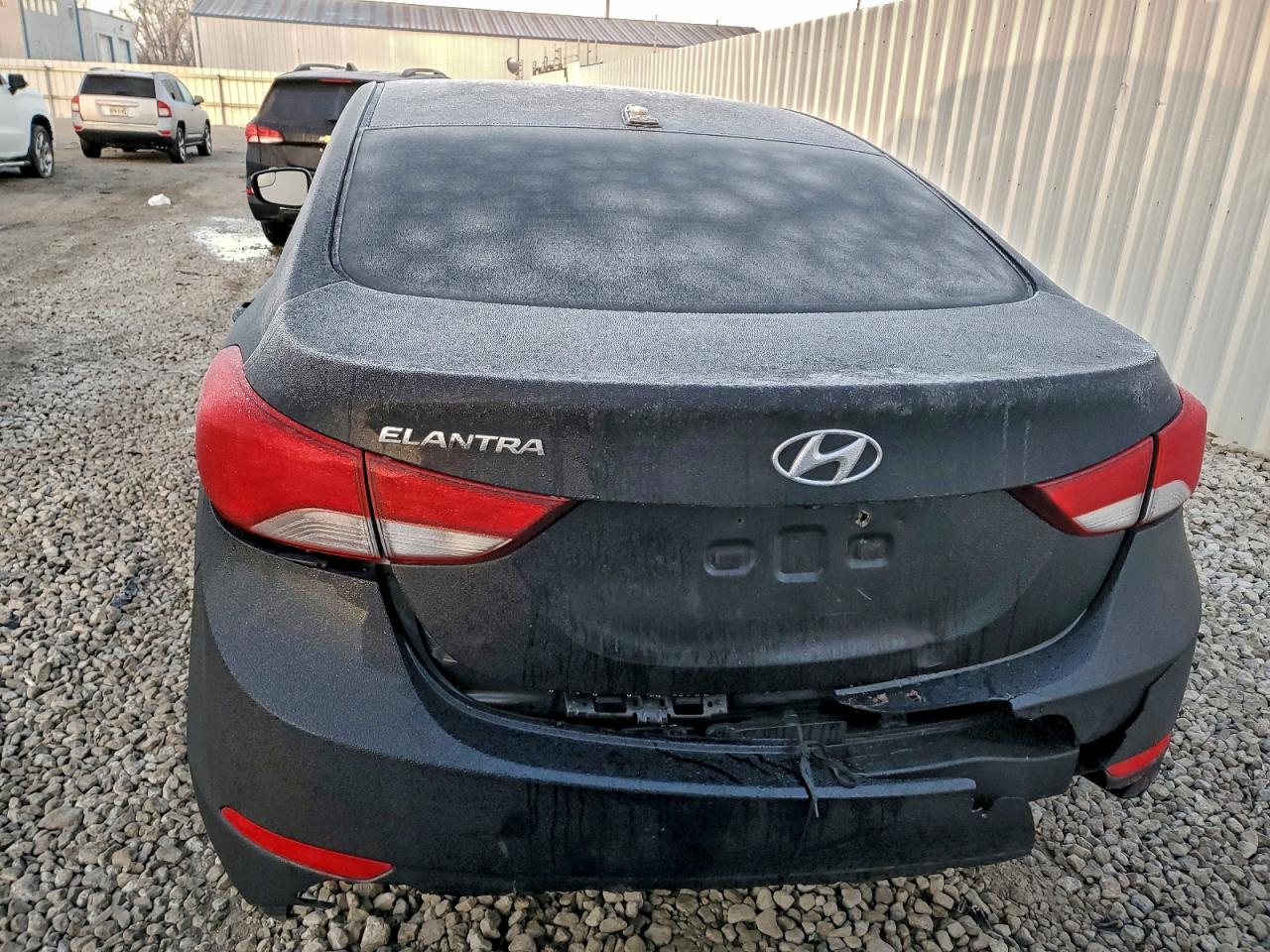 2016 HYUNDAI ELANTRA SE photo 6