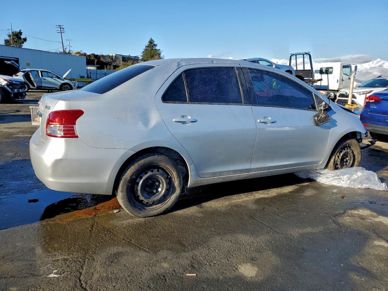 2007 TOYOTA YARIS photo 3