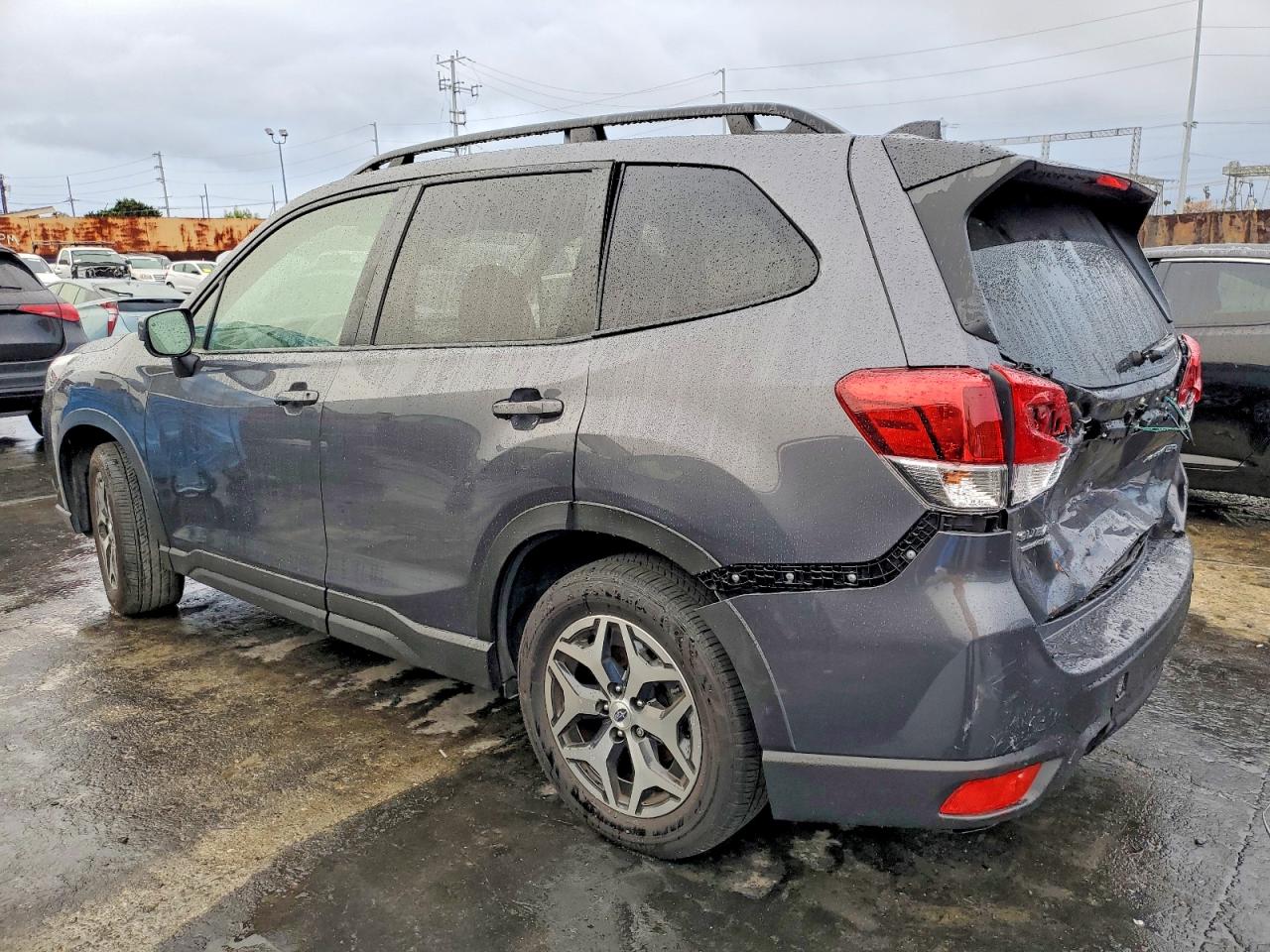 2024 SUBARU FORESTER PREMIUM photo 2