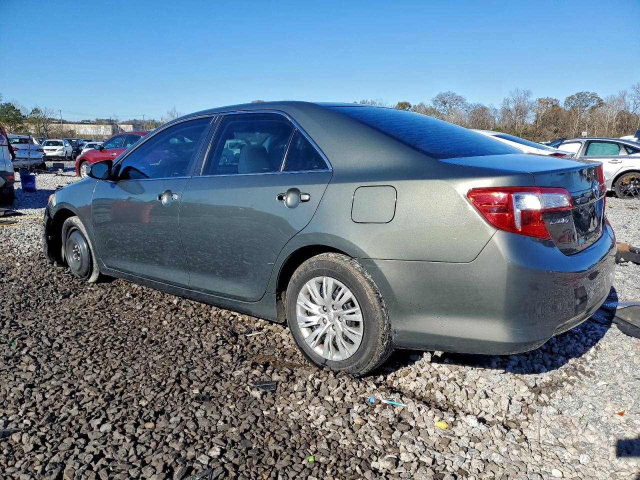 2013 TOYOTA CAMRY L photo 2