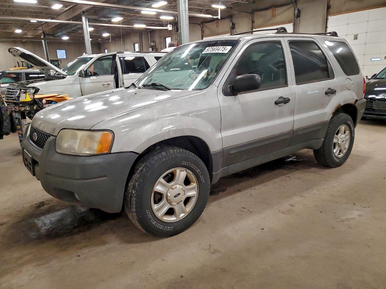2003 FORD ESCAPE