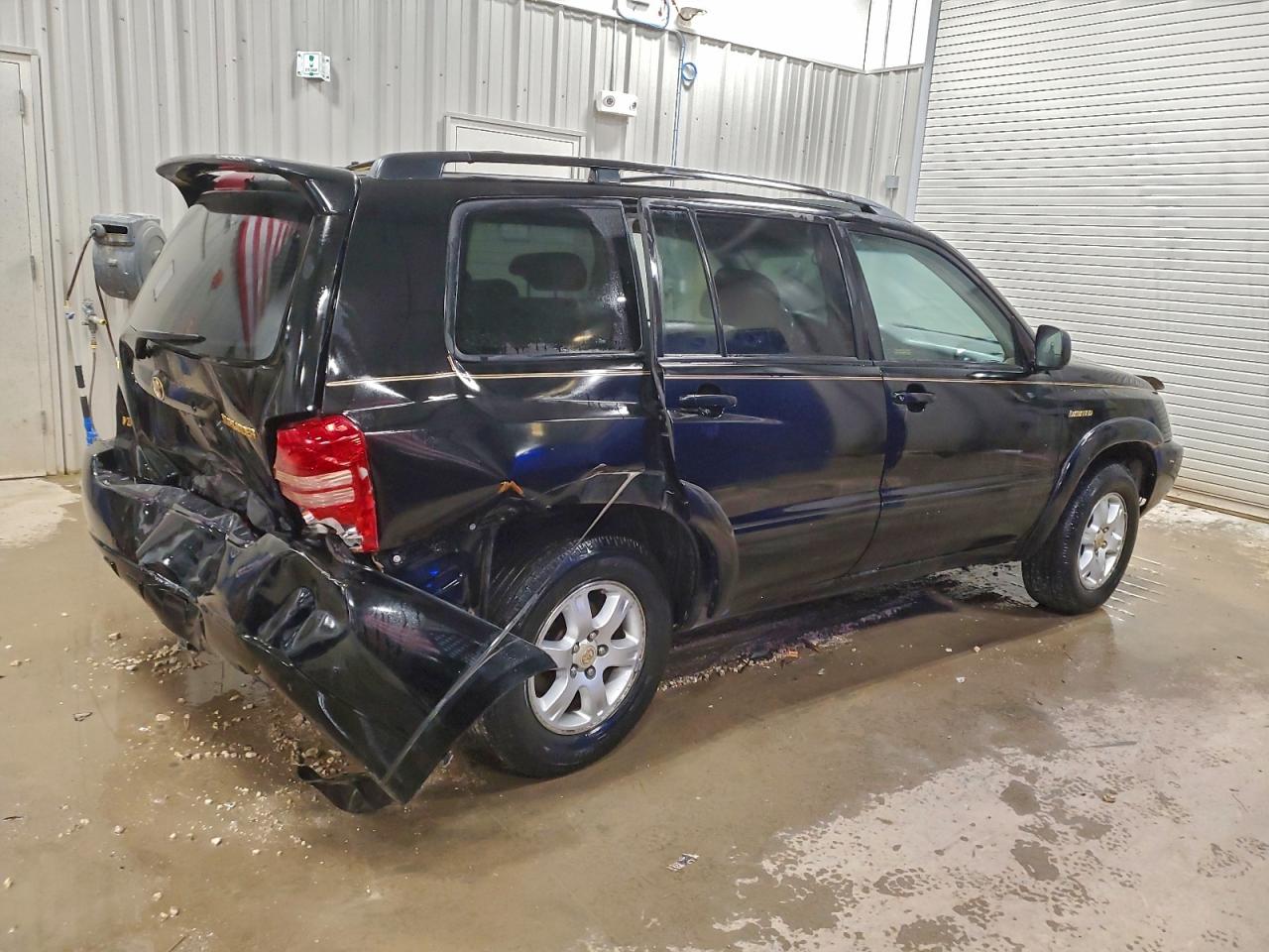 2003 TOYOTA HIGHLANDER LIMITED photo 3