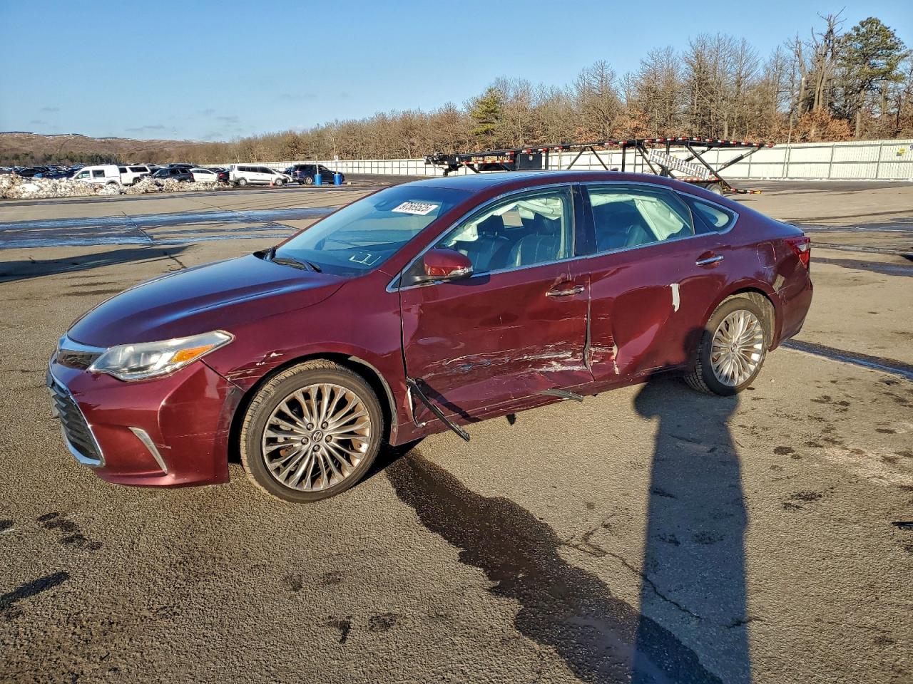 2016 TOYOTA AVALON