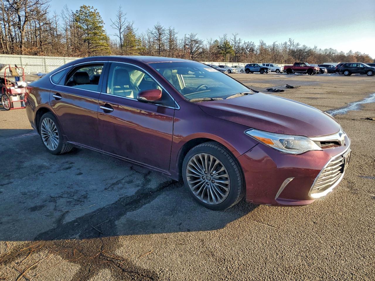 2016 TOYOTA AVALON XLE photo 4