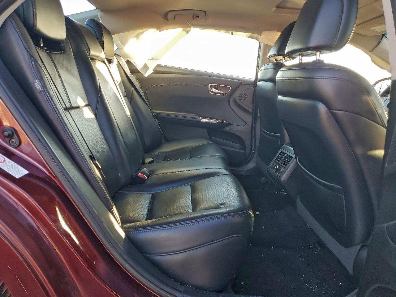 2016 TOYOTA AVALON XLE photo 10