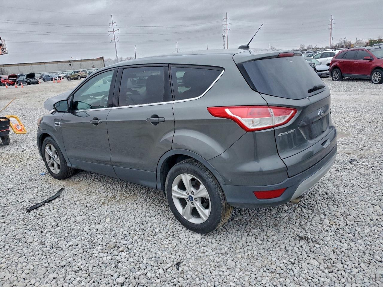 2015 FORD ESCAPE SE photo 2