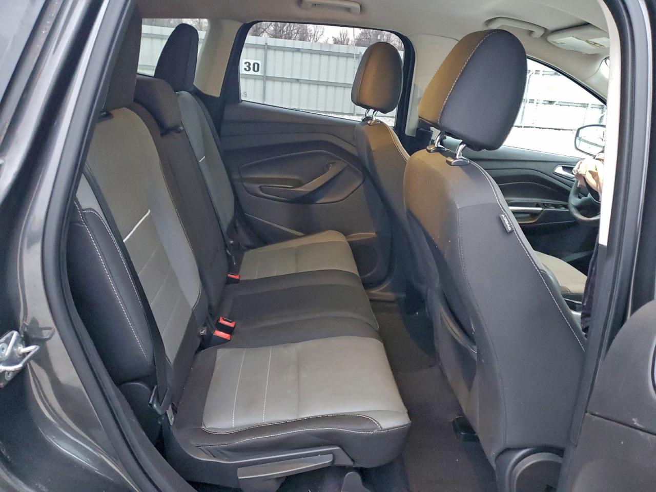 2015 FORD ESCAPE SE photo 11