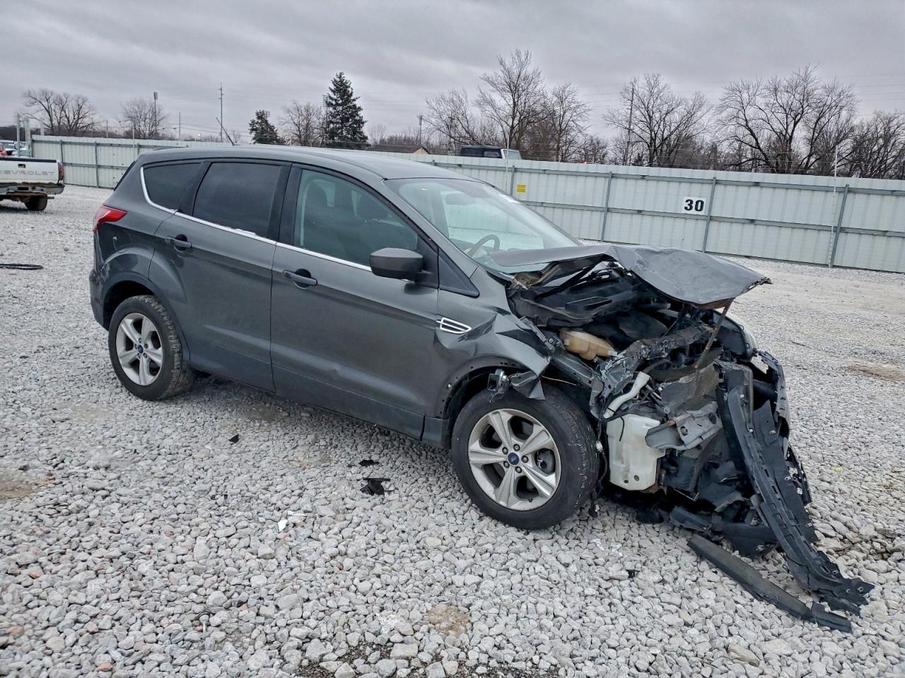 2015 FORD ESCAPE SE photo 4