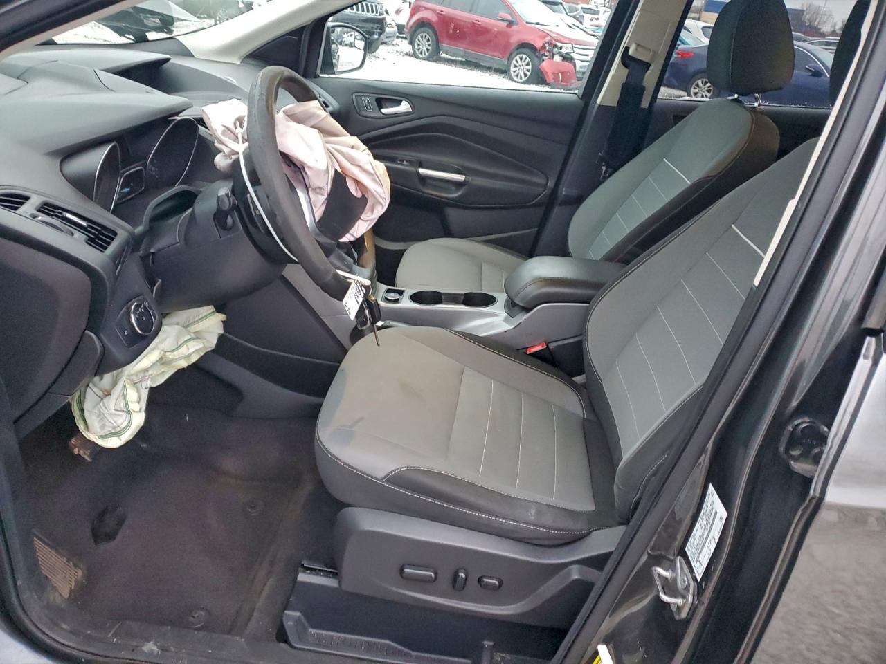 2015 FORD ESCAPE SE photo 7