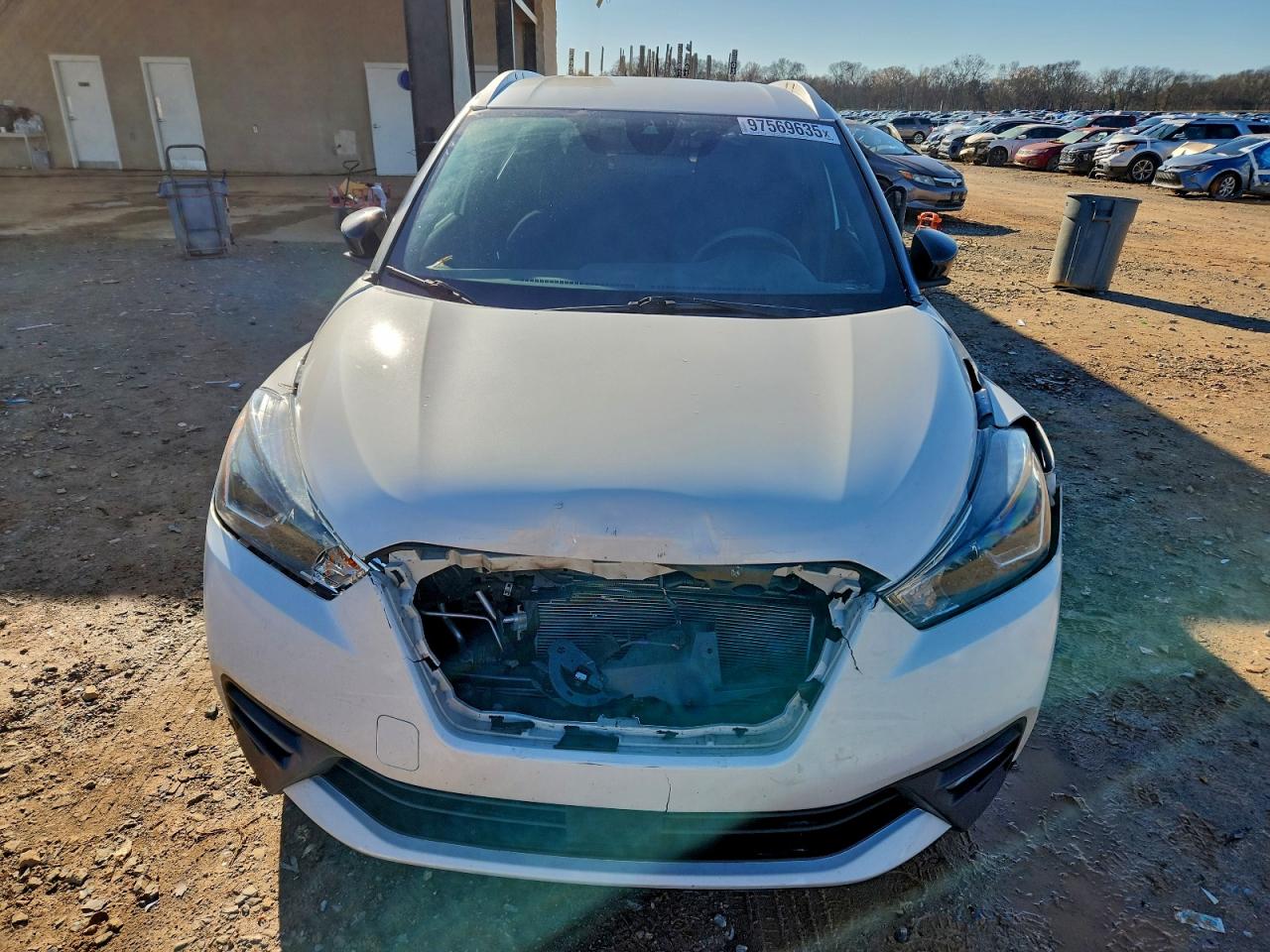 2020 NISSAN KICKS SR photo 5