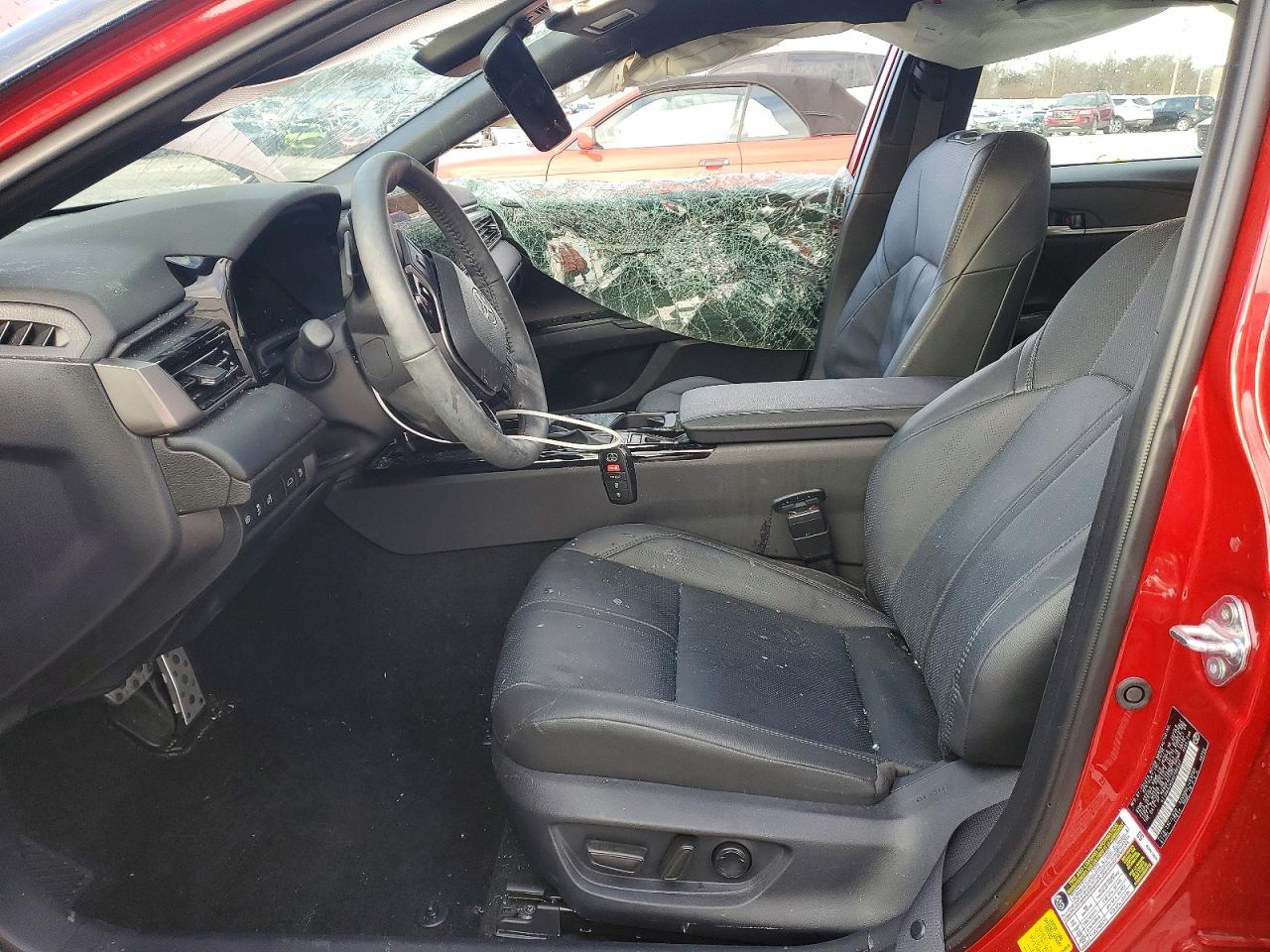 2025 TOYOTA CAMRY XSE photo 7