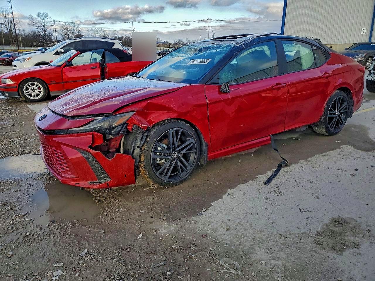 2025 TOYOTA CAMRY