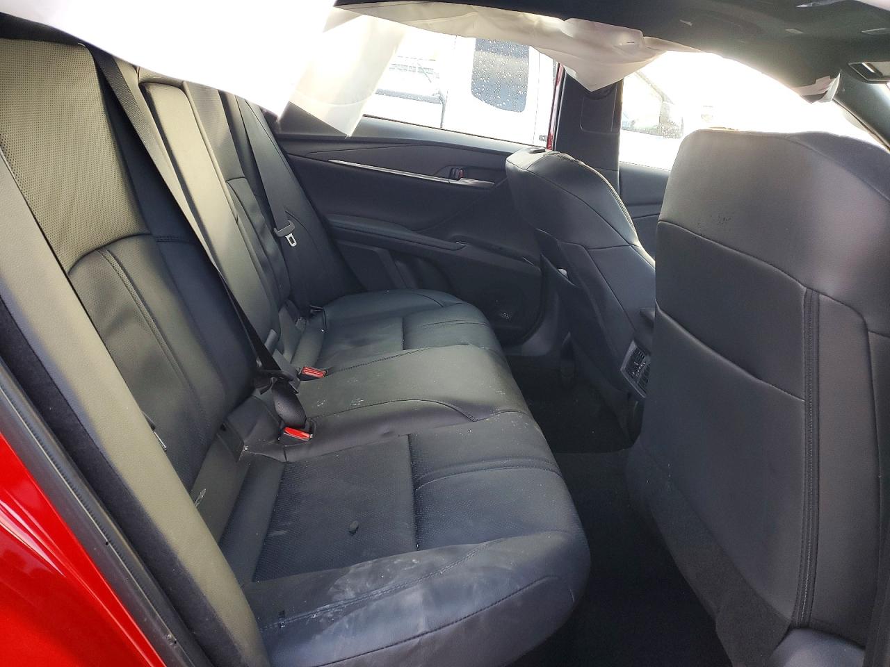 2025 TOYOTA CAMRY XSE photo 10