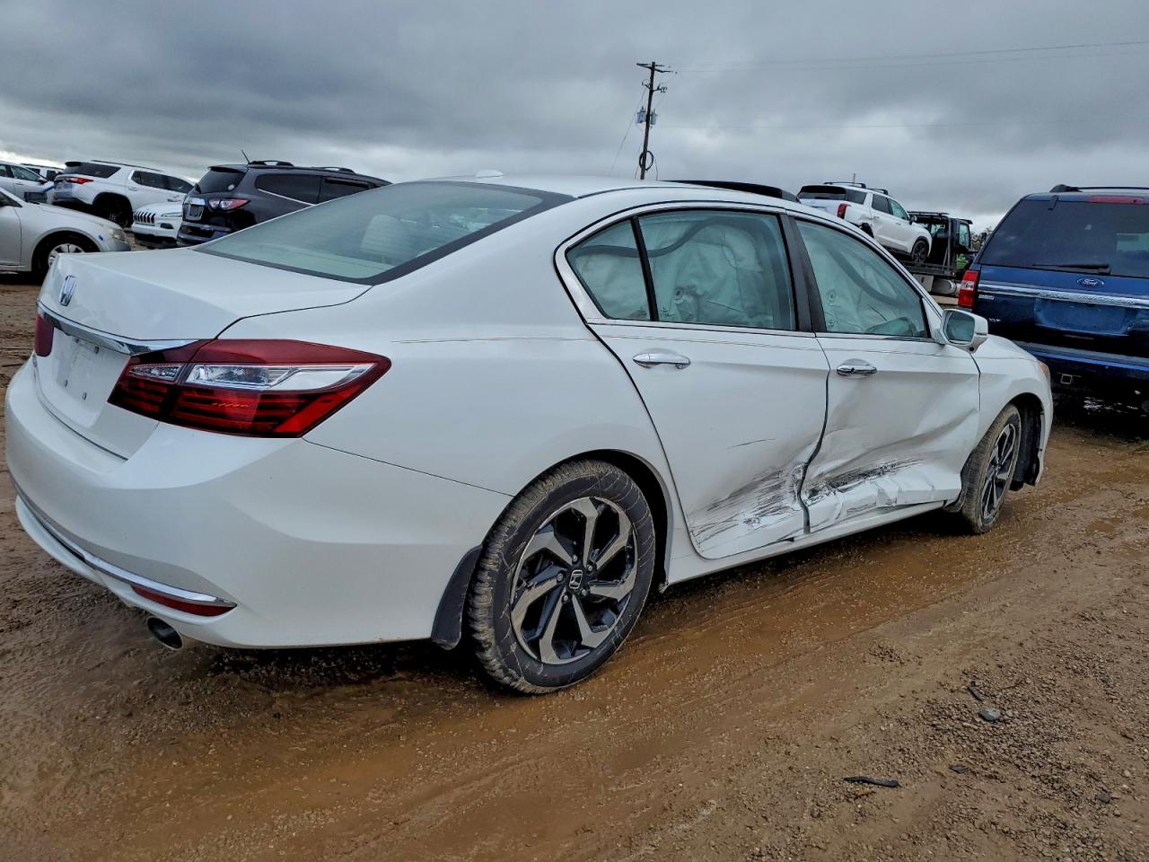 2016 HONDA ACCORD EX photo 3