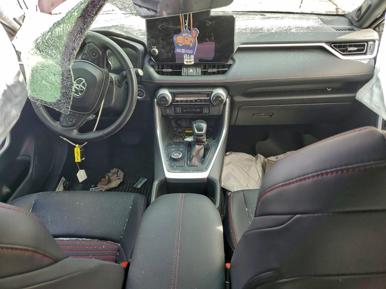 2024 TOYOTA RAV4 PRIME XSE photo 8