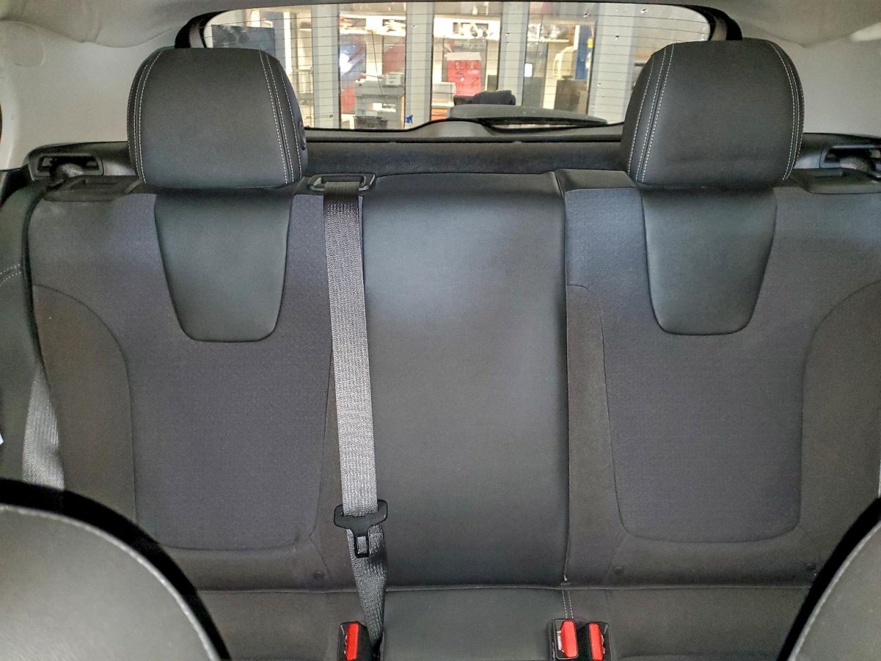 2020 BUICK ENCORE GX PREFERRED photo 10