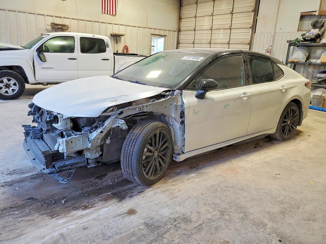 2021 TOYOTA CAMRY