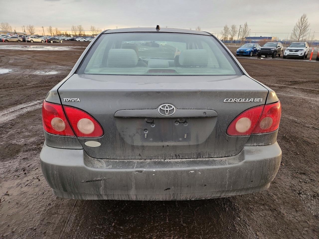 2005 TOYOTA COROLLA CE photo 6