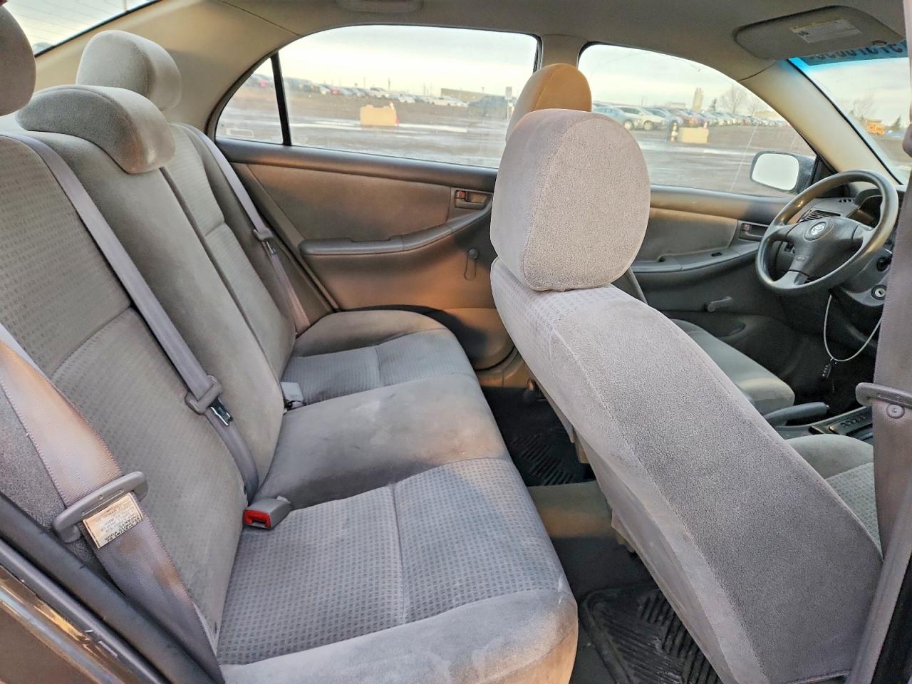 2005 TOYOTA COROLLA CE photo 10