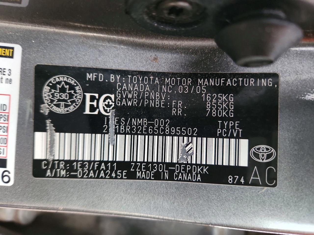 2005 TOYOTA COROLLA CE photo 12