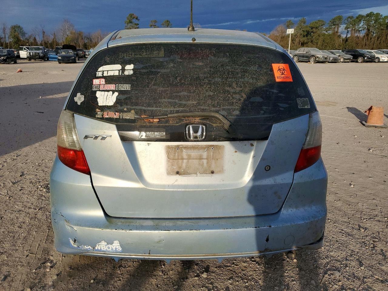 2009 HONDA FIT photo 6