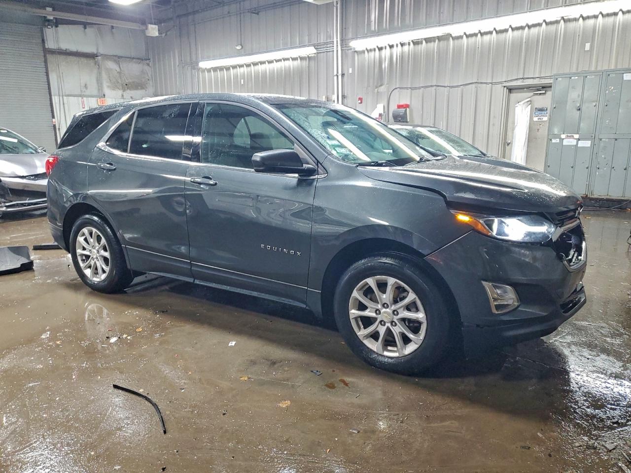 2020 CHEVROLET EQUINOX LT photo 4