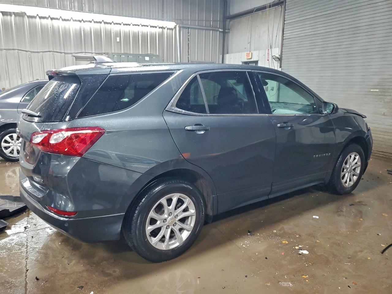 2020 CHEVROLET EQUINOX LT photo 3