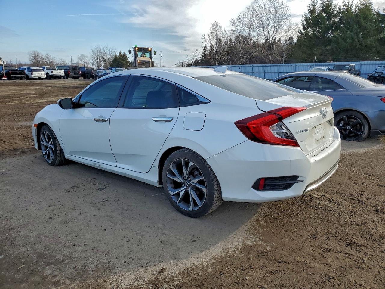 2020 HONDA CIVIC TOURING photo 2