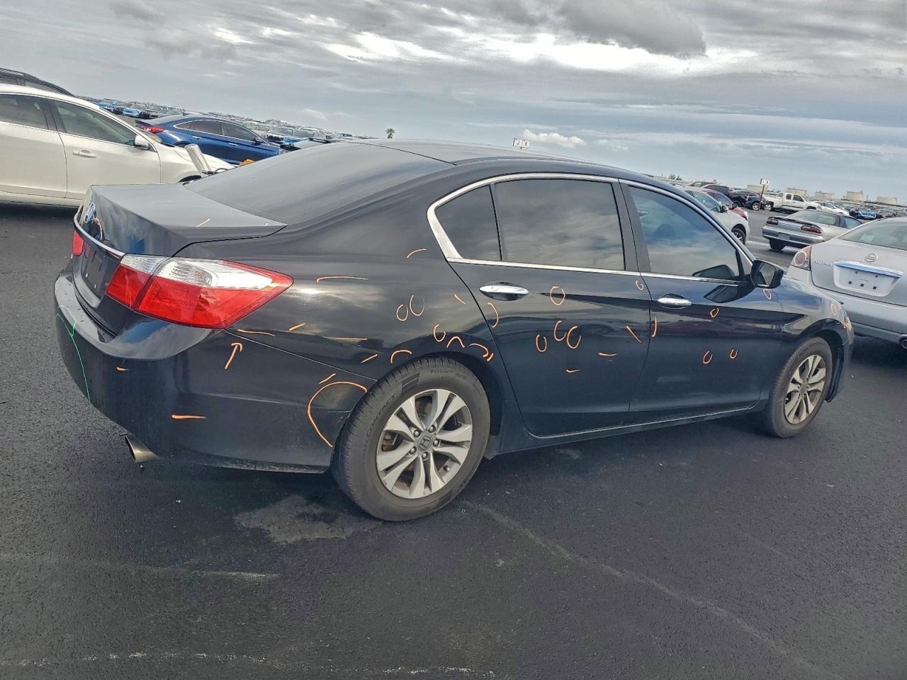 2015 HONDA ACCORD LX photo 3