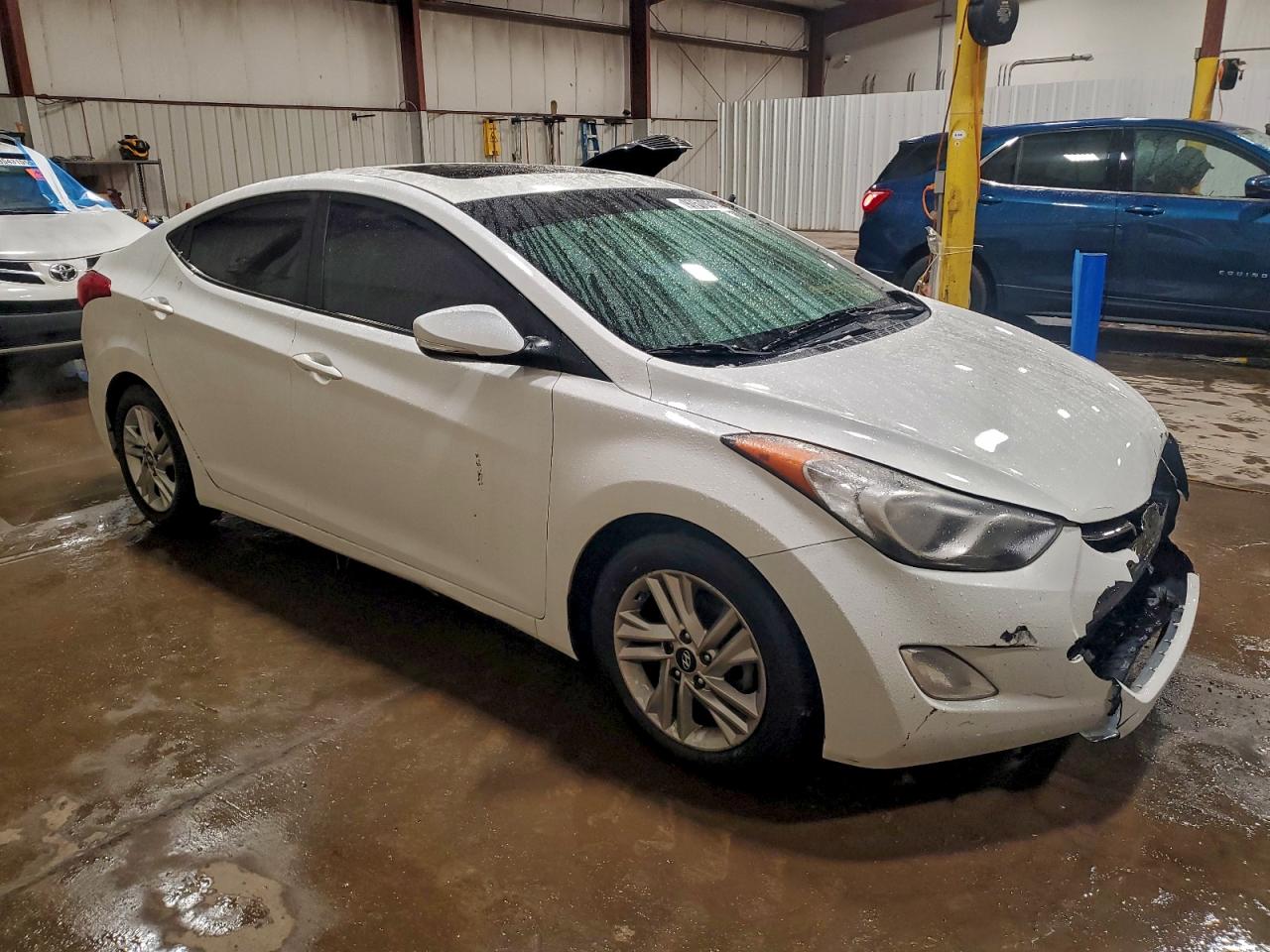 2013 HYUNDAI ELANTRA GLS photo 4