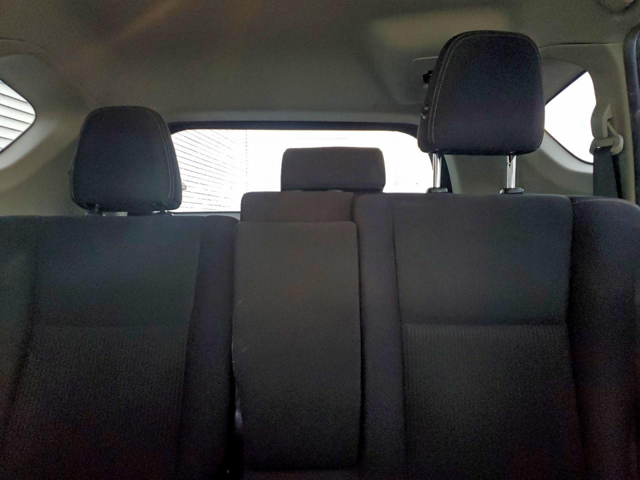 2013 TOYOTA RAV4 XLE photo 10