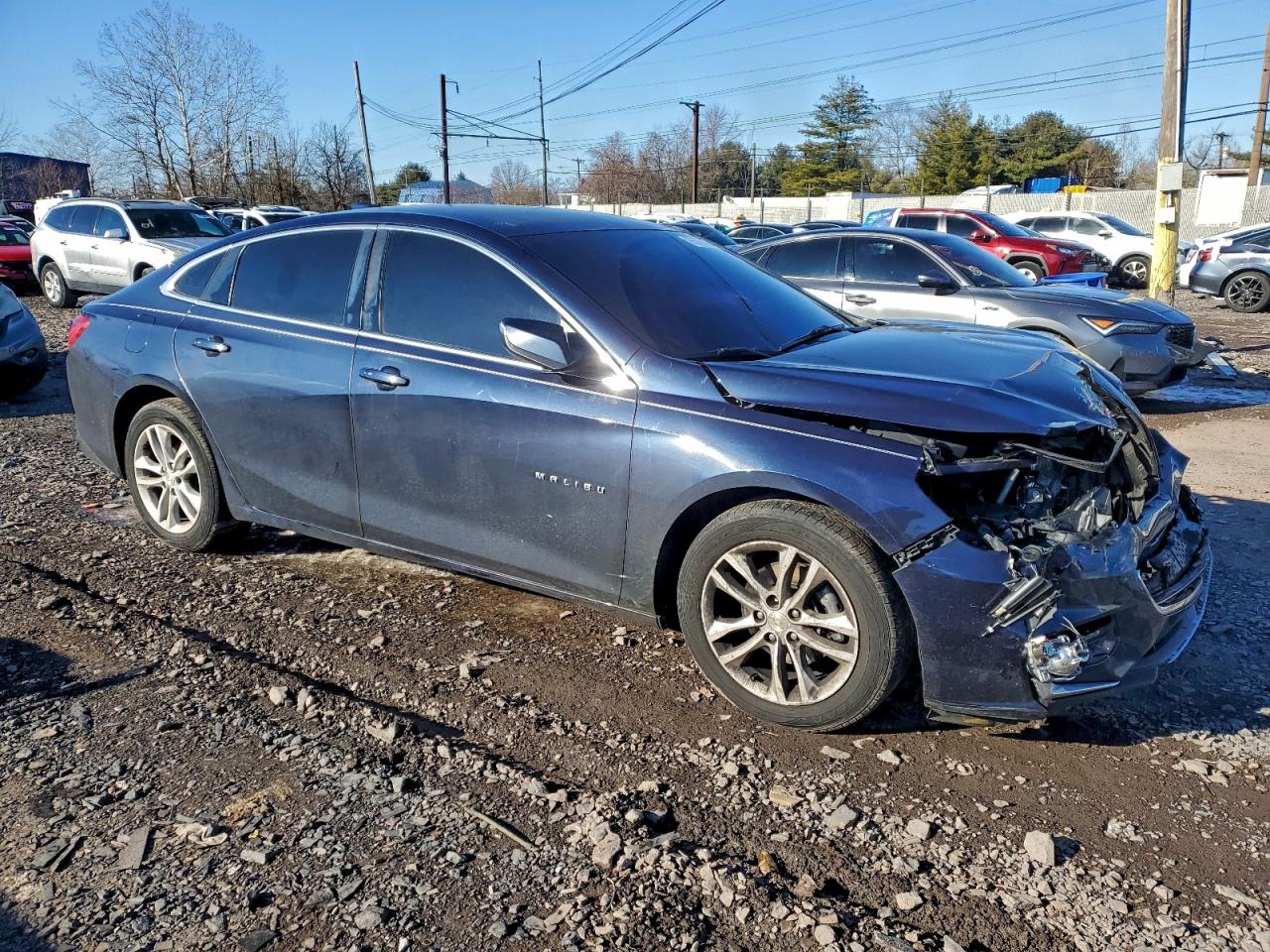 2016 CHEVROLET MALIBU LT photo 4