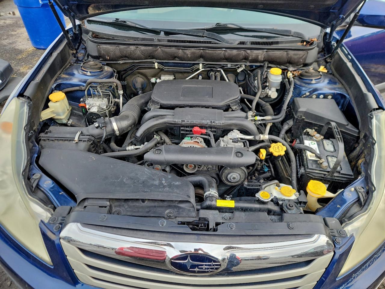 2011 SUBARU OUTBACK 2.5I PREMIUM photo 11