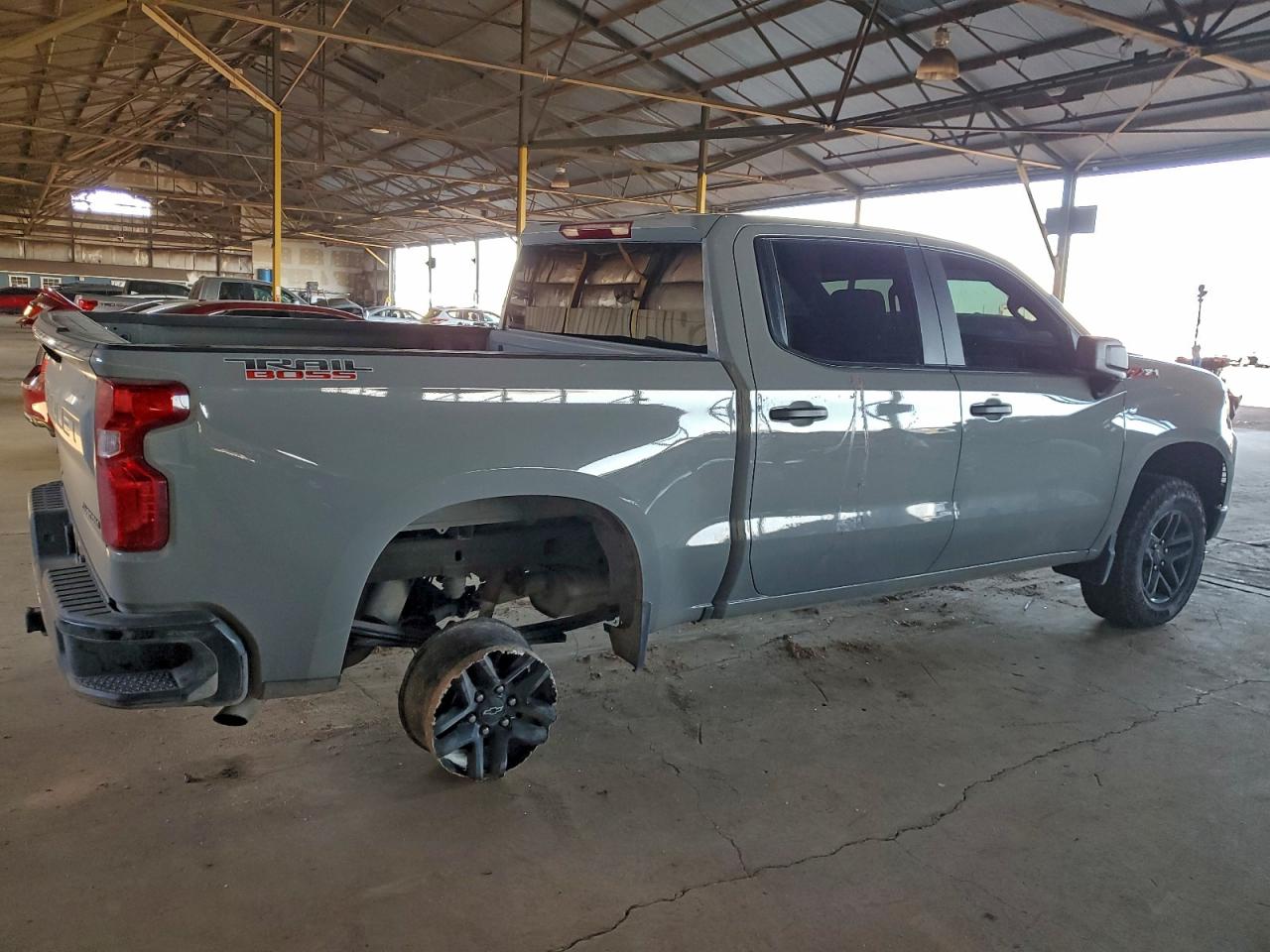 2025 CHEVROLET SILVERADO K1500 TRAIL BOSS CUSTOM photo 3