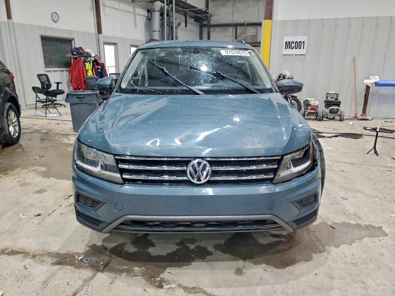 2021 VOLKSWAGEN TIGUAN SE photo 5